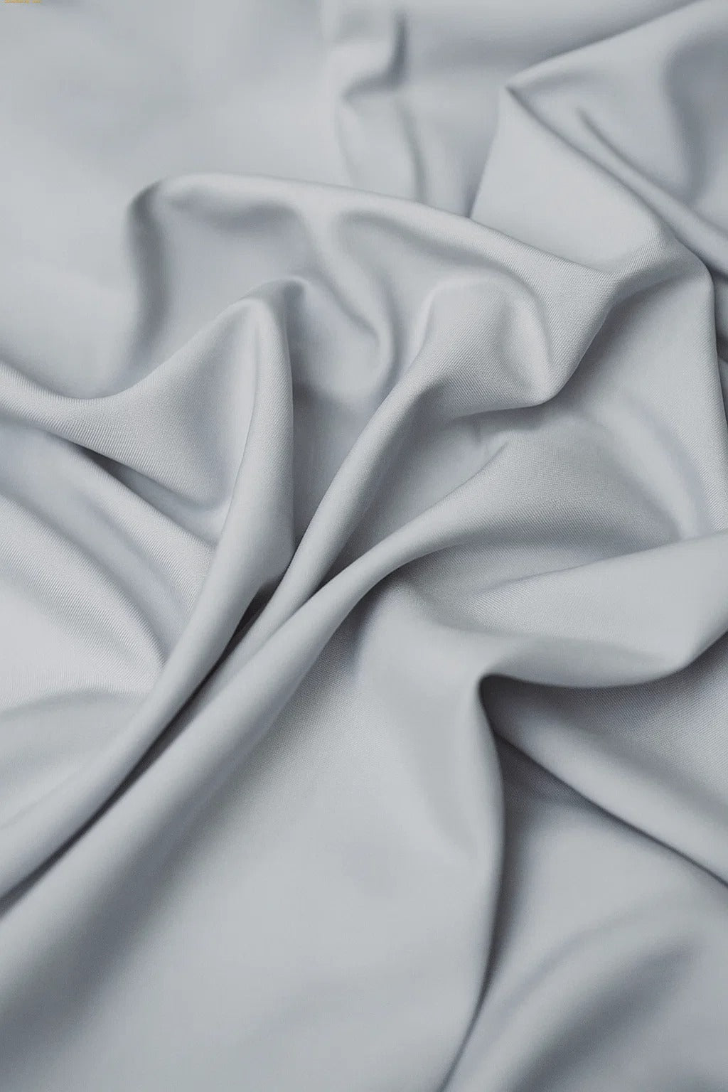 AL RUHAA – Classic Light Grey Premium Suit